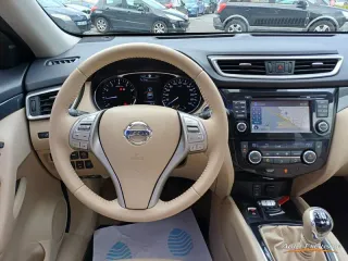 NISSAN X-TRAIL 1.6 DIGT TEKNA 4X2