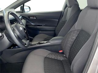 TOYOTA Toyota C-HR 5P Advance 125H e-CVT