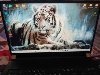 Portátil Gaming MSI GS75 Stealth 8SE – 17” 144H