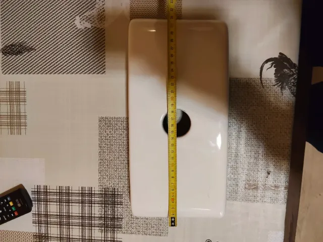 Tapa Cisterna Porcelana Blanca 32x15cm