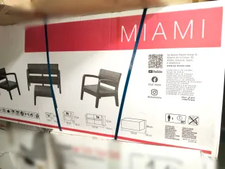 Conjunto Jardín Miami 4 Plazas Resina