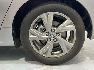 TOYOTA Yaris ACTIVE PLUS