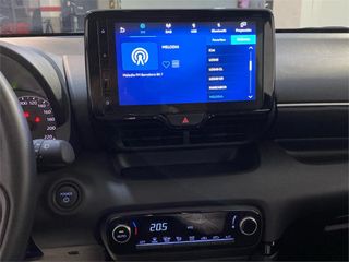 TOYOTA Yaris ACTIVE PLUS