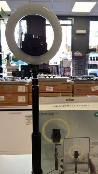 ARO DE LUZ PARA MOVIL CON TRIPODE