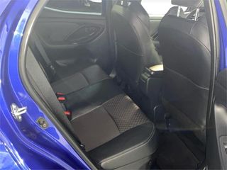 TOYOTA Yaris 5P Style 120H e-CVT