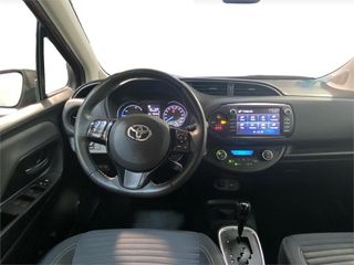 TOYOTA Yaris 5P Feel! 100H Automático (e-CVT)