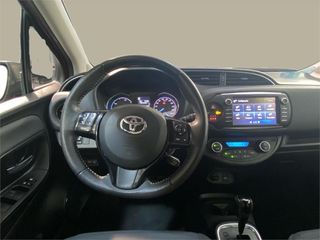 TOYOTA Yaris 5P Feel! 100H Automático (e-CVT)