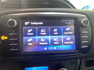 TOYOTA Yaris 5P Feel! 100H Automático (e-CVT)