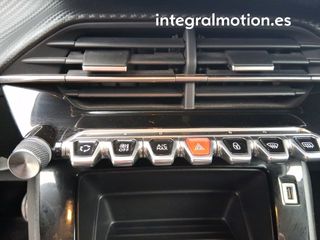 Peugeot 2008 Active BlueHDI 81kW (110CV)