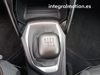 Peugeot 2008 Active BlueHDI 81kW (110CV)