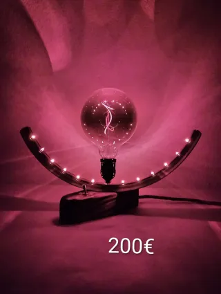 Figura Corazón con Niña - Arte Reciclado