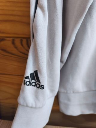 Sudadera Adidas Color Rosa y Negro Talla XL.