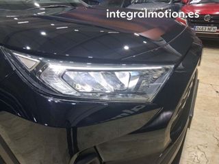 Toyota Rav4 2.5l 220H Advance