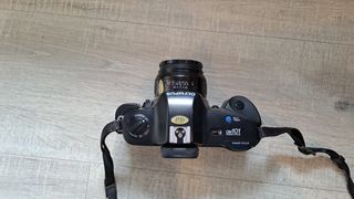 Olympus OM101 Cámara Analógica + Accesorios
