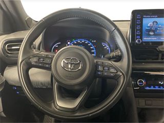 TOYOTA Yaris Cross 5 Puertas Active Tech 120H e-CVT
