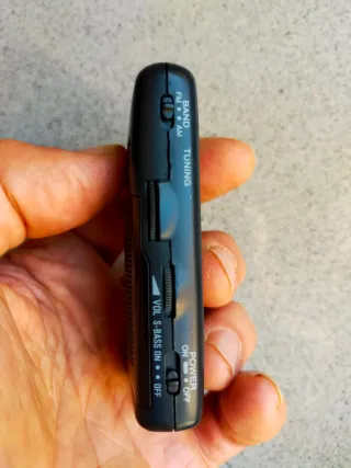 Radio Portátil Aiwa CR-AS09 AM/FM Stereo