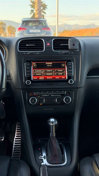 Volkswagen Golf GTI DSG 2010