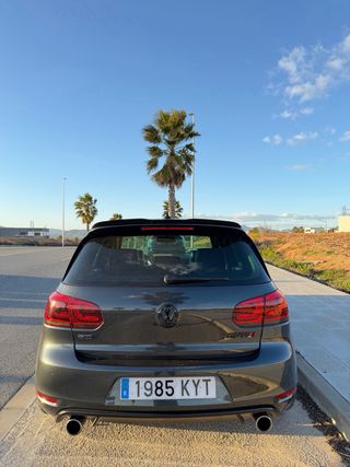 Volkswagen Golf GTI DSG 2010