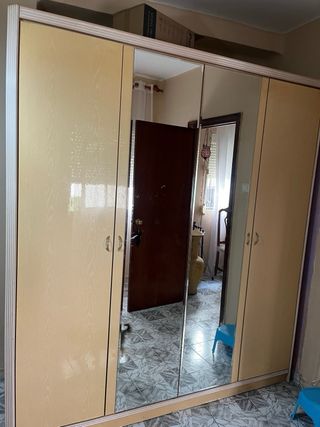 Vaciado URGENTE – lote muebles completos baratos