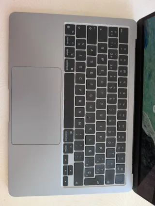 MacBook Air 13 M2 2022
