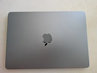 MacBook Air 13 M2 2022