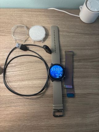 Smartwatch Amazfit GTR 3 46 + Cargador