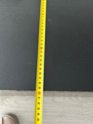 Mesa centro roble teñido negro.