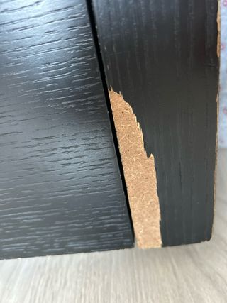 Mesa centro roble teñido negro.