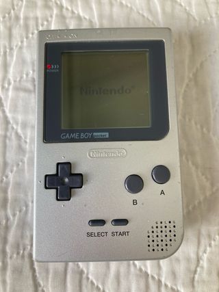 Nintendo Game Boy Pocket con 7 Juegos