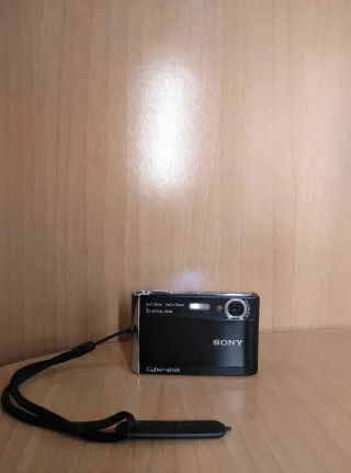 Sony Cybershot DSC-T70