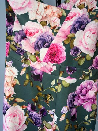 Vestido Asimétrico Floral Talla M