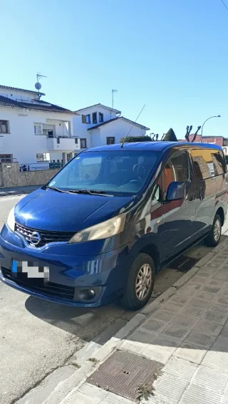 Nissan Evalia 2015
