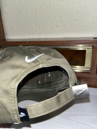 Gorra Nike Verde Oliva