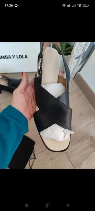Sandalias Bimba y Lola Tacón Cruzadas