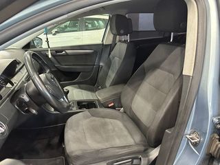 Volkswagen Passat Variant Advance 2.0 TDI 140 CV BlueMotion Technology ES EL MODELO VARIANT 2.0 Tdi Business