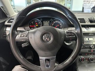 Volkswagen Passat Variant Advance 2.0 TDI 140 CV BlueMotion Technology ES EL MODELO VARIANT 2.0 Tdi Business