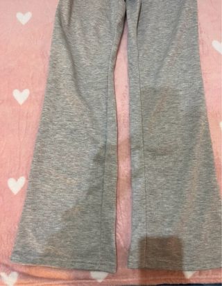 Pantalón leggings acampanado gris Shein Talla XS