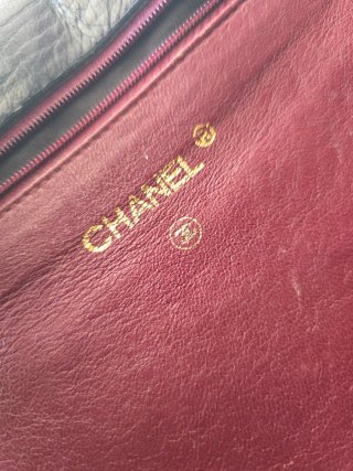Chanel Classic Flap Maxi Vintage 80s Lambskin