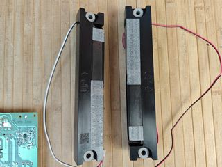 Repuestos originales de TV TOSHIBA 65UV2363DG 65"