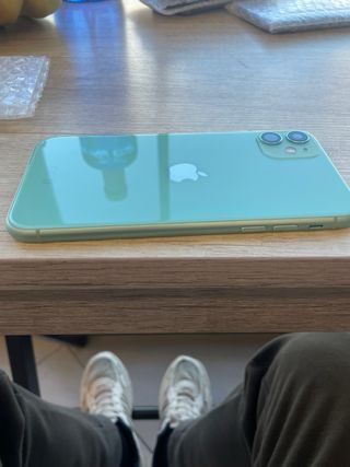iPhone 11 Carcasa Verde