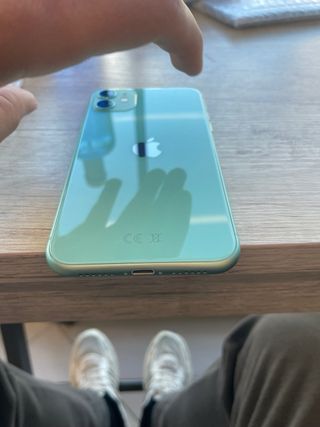 iPhone 11 Carcasa Verde