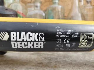 Desbrozadora Cortamargenes Black+Decker