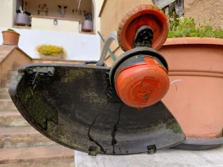 Desbrozadora Cortamargenes Black+Decker