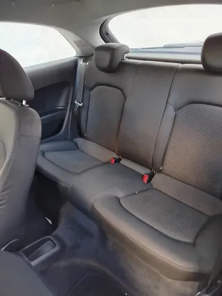 Audi A1 allstreet 2011