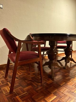 Mesa comedor vintage con 4 sillas