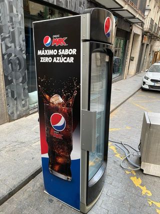 Nevera expositor Pepsi