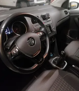Volkswagen Polo 2016