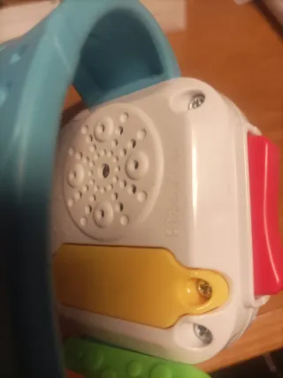 Fisher-Price Reloj bebé en Portugués