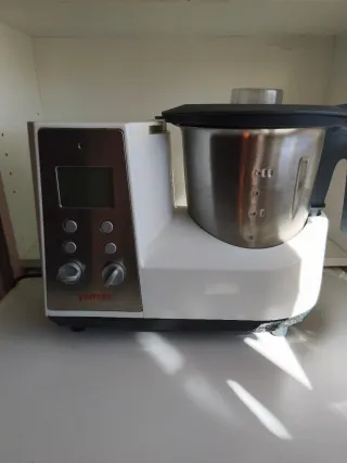 Robot de Cozinha Yammi 1 + Acessórios