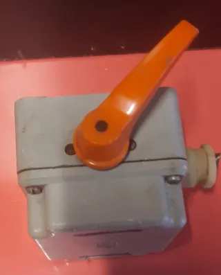 Commutatore Breter 32A 660V